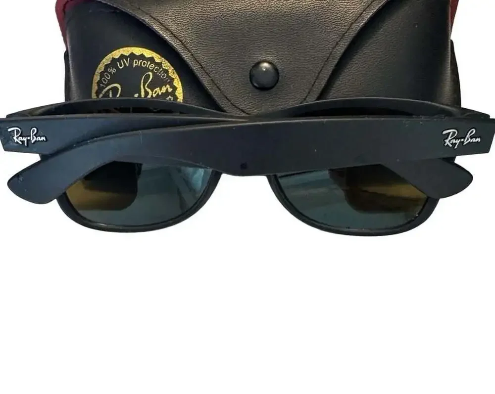 Ray-Ban New Wayfarer RB2132 Frames Only with a Case.